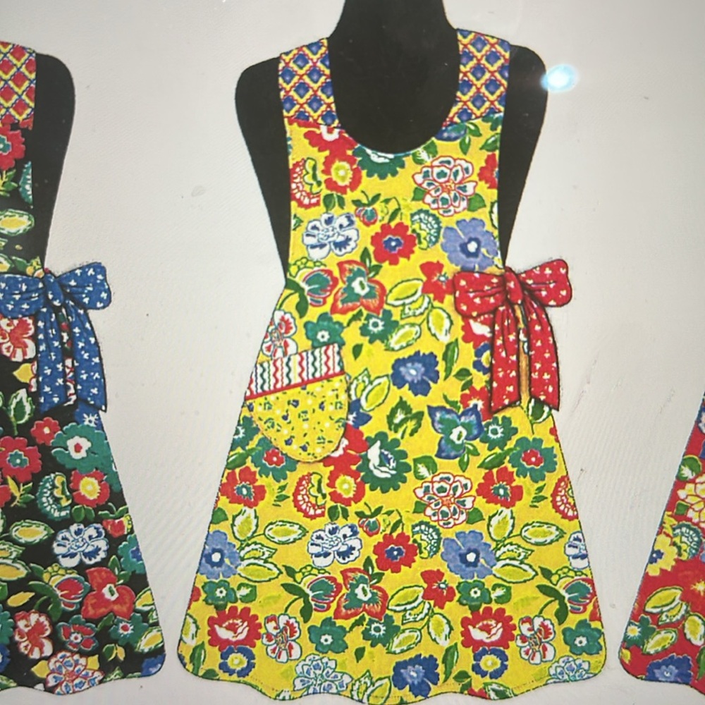 'Church Ladies' Apron Pattern - Picture 4 of 9